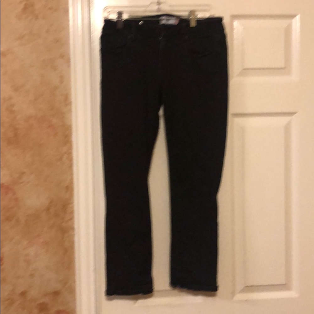 Women’s CAbi crop jeans